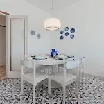 H11 Casa Mediterranea Vista Mare - Spiagge - Parcheggio アパート サンレモ
