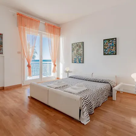 H11 Casa Mediterranea Vista Mare - Spiagge - Parcheggio Apartament