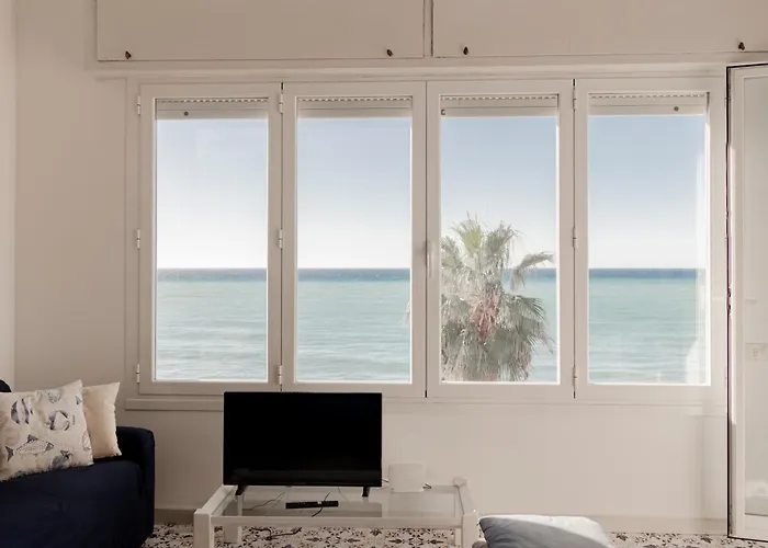 H11 Casa Mediterranea Vista Mare - Spiagge - Parcheggio * Sanremo